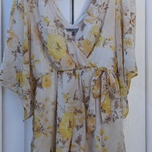 Romantic vintage style bell sleeve romper